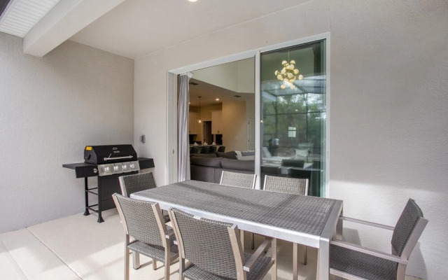 Bookmark Villa Storey Lake 1