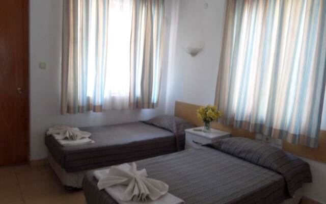 Cerit Hotel