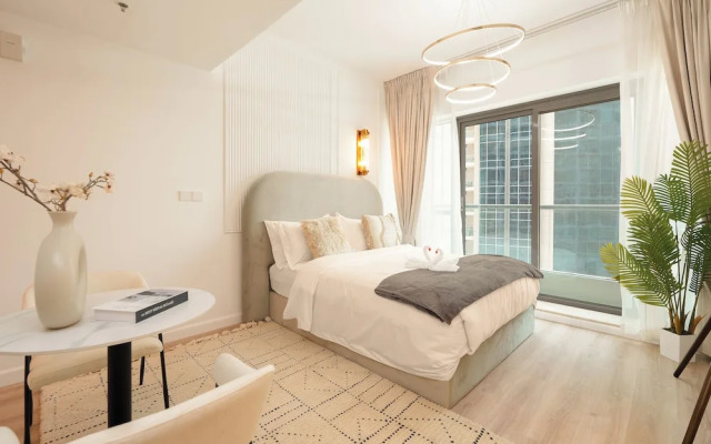 KeyRock Living - Marina Studio Sea View