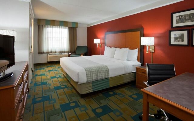 La Quinta Inn Chicago Oakbrook Terrace