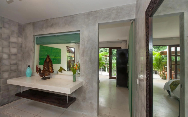 Villa Liang by Nagisa Bali