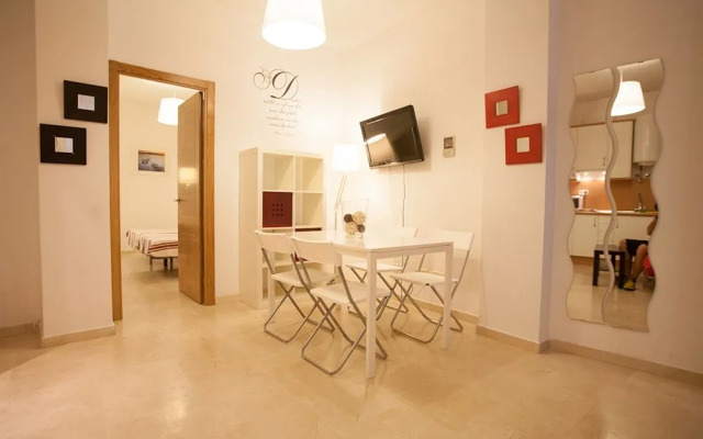 Sol Square Apartments