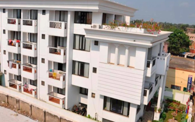 Reba Beach Resort - Hostel