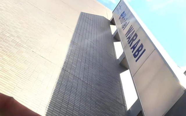 E Hotel WARABI