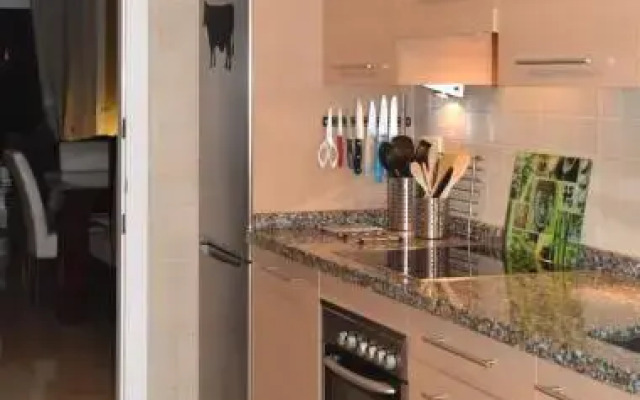Apartment Urb. La Mairena Blq 3, 33A