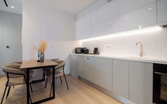 Contessa Bianca Luxury Suites