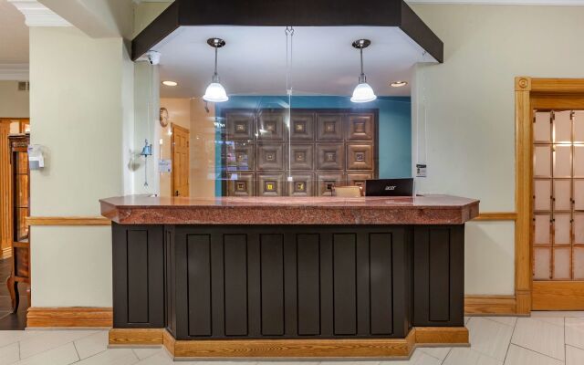 SureStay Plus Hotel by Best Western Kincardine