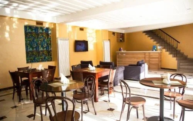 Hotel Feri