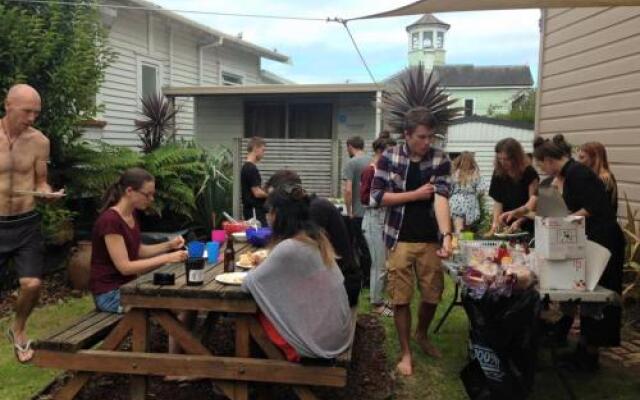 Haka Lodge Ponsonby - Hostel