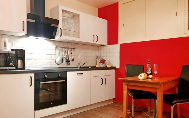 Isabelle Ediger-eller