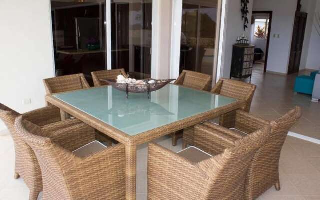 4 Bed Villa Minutes From Downtown Sosua