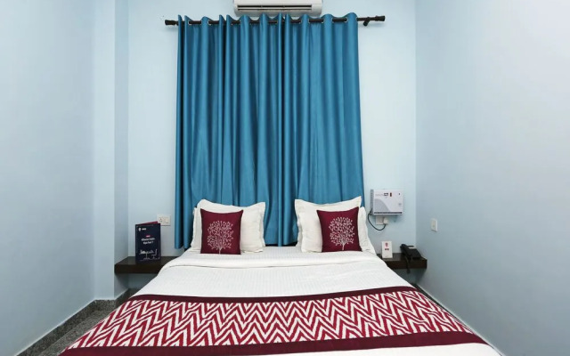 OYO 8543 Hotel Rudraksha