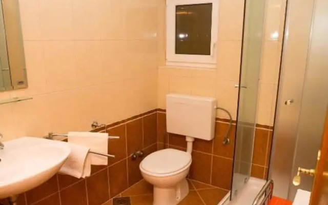 Nera - 10 m From Beach - A1