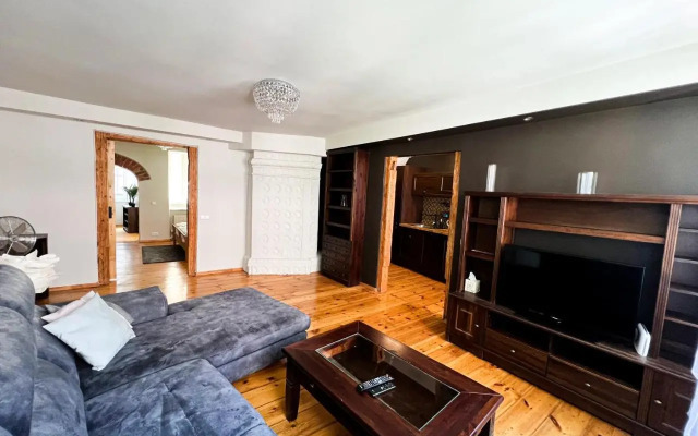 Dome square apartment, Old Town