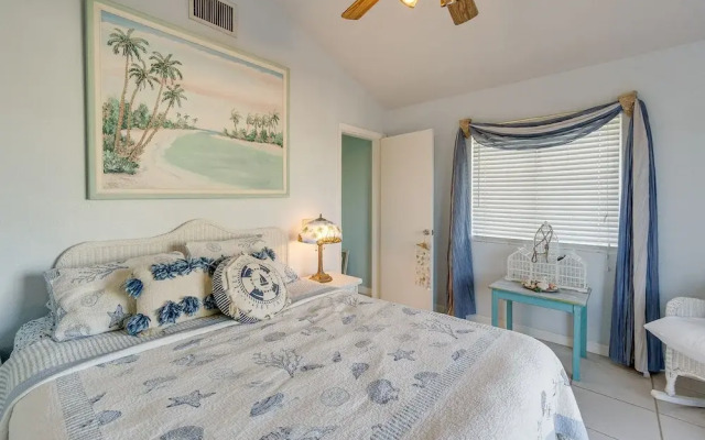 Little Gasparilla Island Paradise: Walk to Beach!