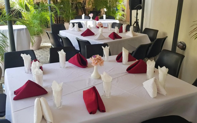 ShaMool Inn Hotel