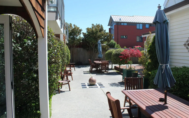 The Grange Boutique B & B and Motel