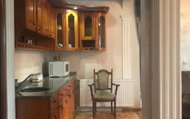Apartment on Grishashvili 1