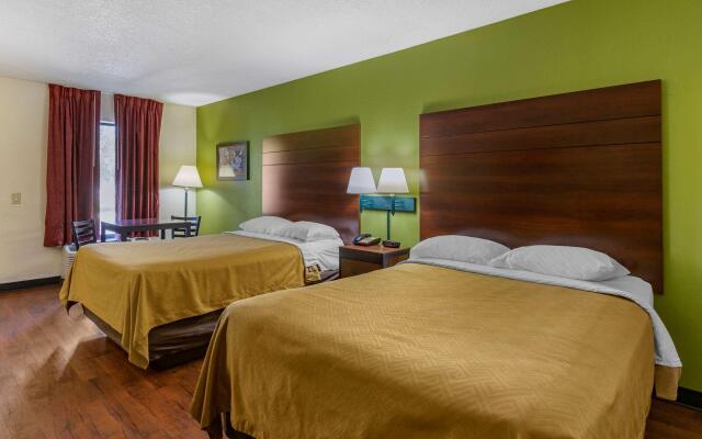 Econo Lodge Fayetteville I-95