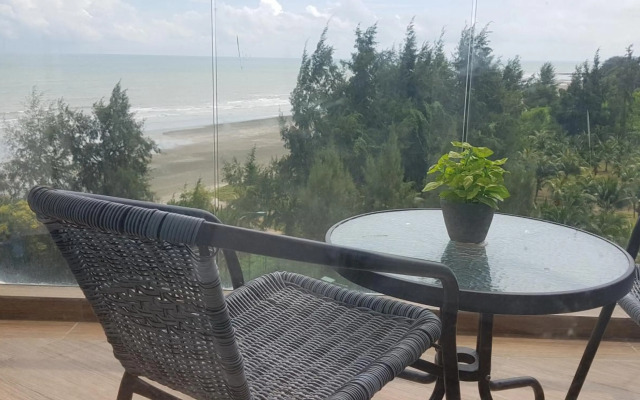 Timurbay studio apartment facing beautiful beach