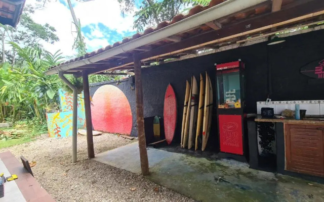 Caipira's Surf Hostel