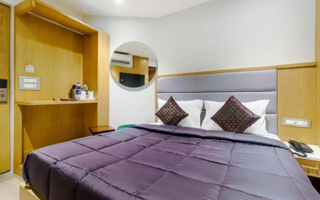 Hotel Bricks, Karol Bagh, New Delhi
