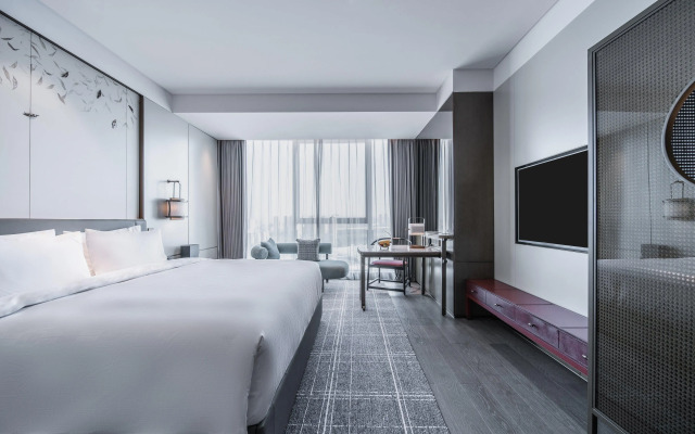 HUALUXE Xi an Chanba by IHG