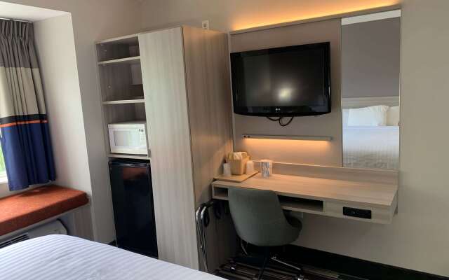 Microtel Inn by Wyndham Charlotte Airport