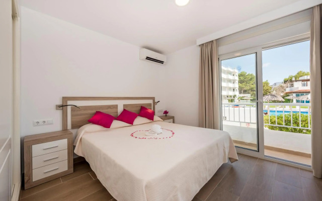 Camelina Suites