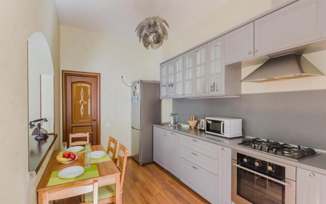 DeRent Aparts (ДеРент Апартс) на проспекте Невский 66