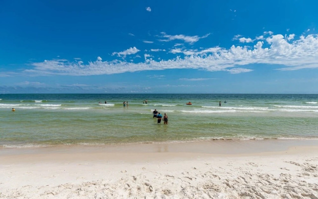 Tidewater 104 1 Bedroom Condo