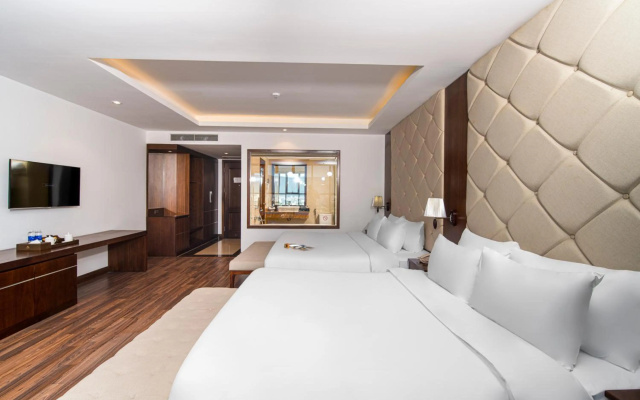 Luxtery Hotel – Guest Rooms – Da Nang