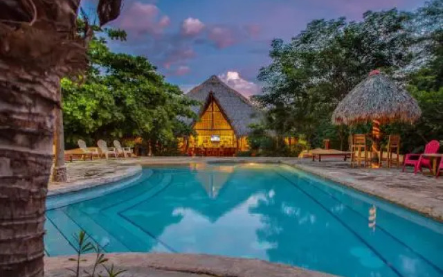 Mango Rosa Resort