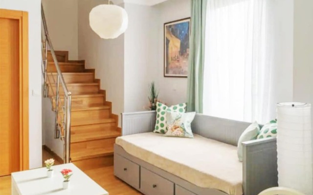 Azad Homes Elysium Resi̇dence 13