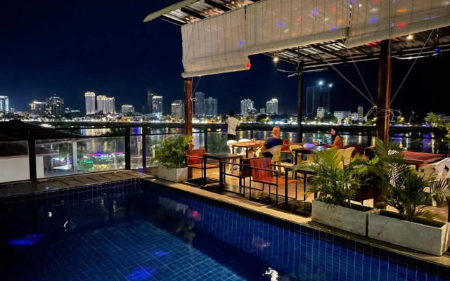 Onederz Phnom Penh