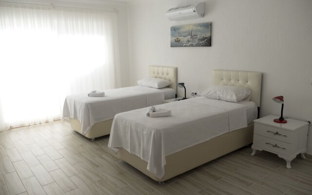 KAL2200 Villa Zeytin Uzumlu 2 Bedrooms