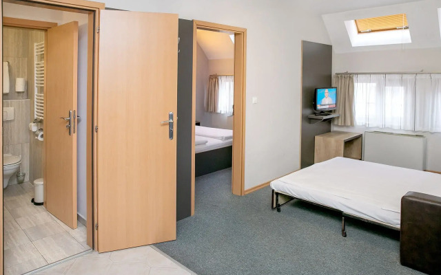 Hotel Niky