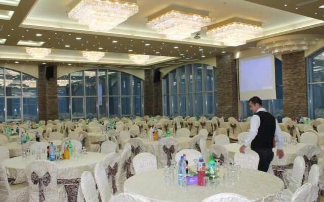Palestine Plaza Hotel