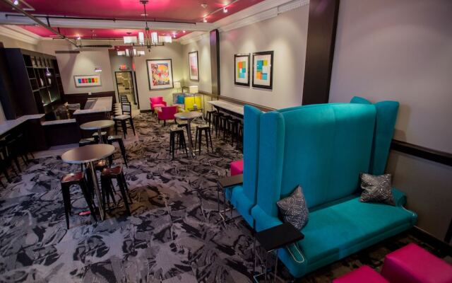 The Parker Inn and Suites