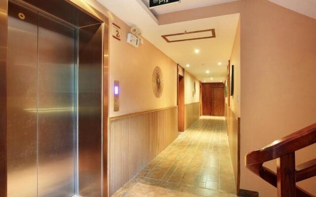Bluesky Hotel & Resort
