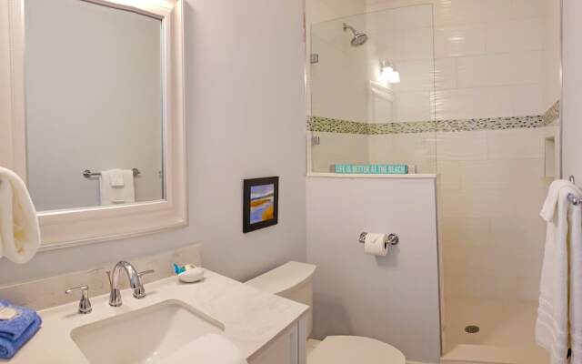 Darien Waterfront Inn