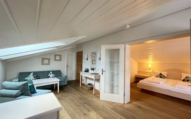 Hotel Adler