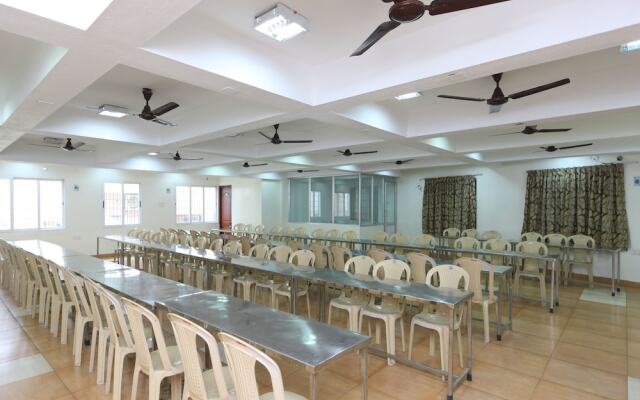 Oyo 13424 Hotel Anushka