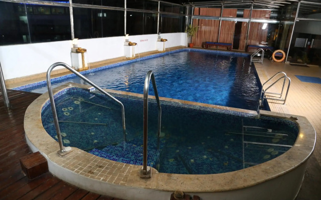 Gokulam Park Hotel & Convention Centre