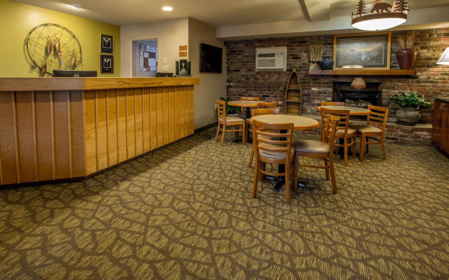 Econo Lodge Cherokee Near River Park