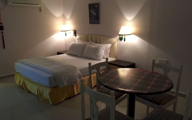 Raja Inn Hotel