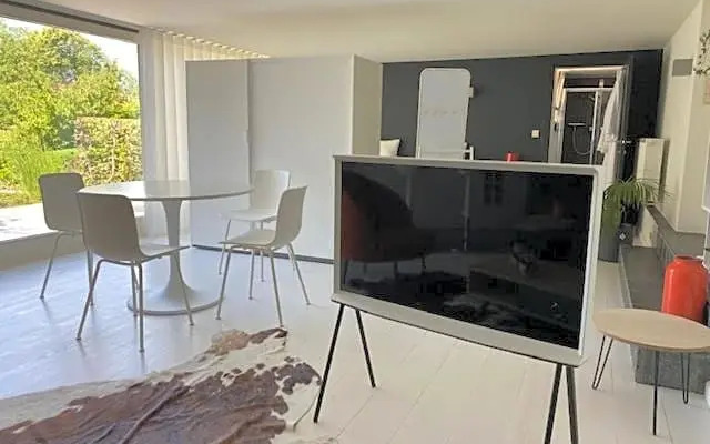 Leen & Bruno's NamaStay