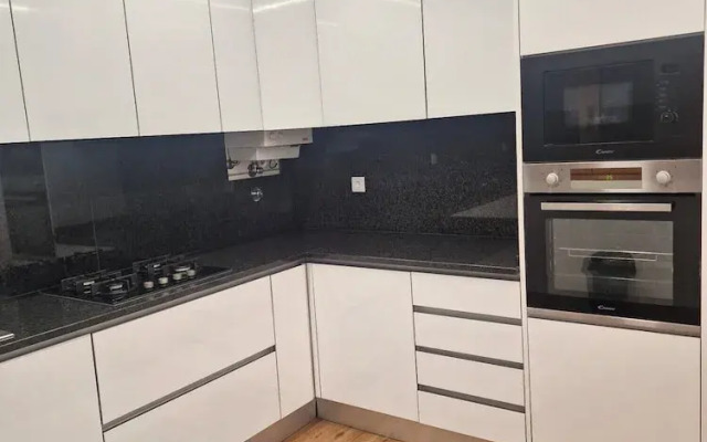 Modern Lisbon Apartment