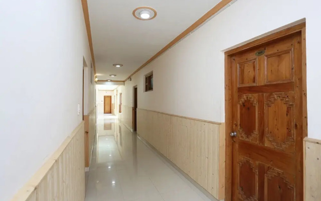 OYO 35560 Hotel Forest View