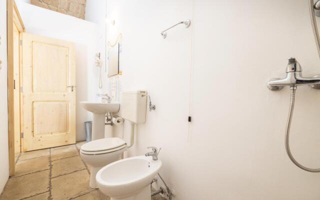 Camera Luce In Racale